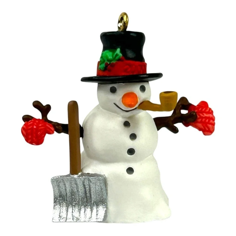 Hallmark HOLIDAY FLURRIES Mini‎ Keepsake Ornament Series #2 2000 Snowman